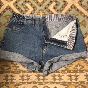 Vintage Lee cut off shorts